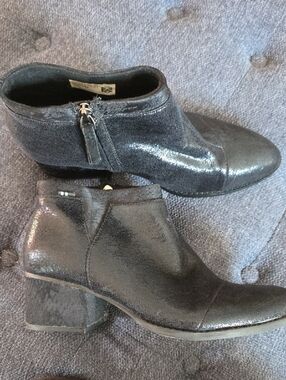 Toms Black Shimmery Ankle Booties with Low Block Heel